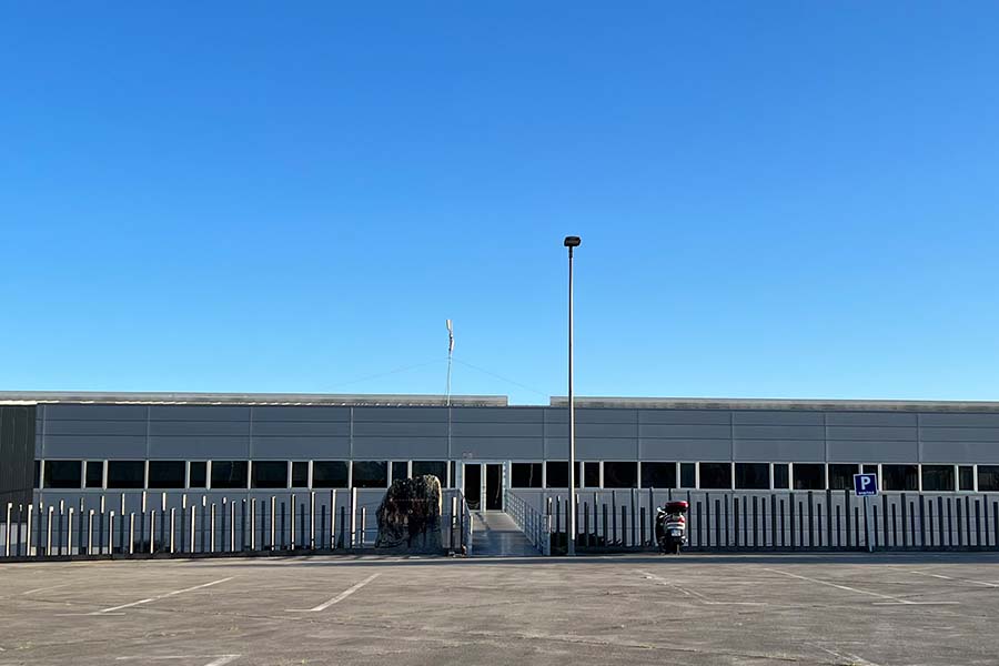 Equipamiento de la planta de producción de Aluminios Cortizo, Coirós (A Coruña)